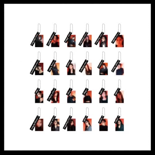 트리플에스(tripleS)_01.랜덤 아크릴 키링_2024 tripleS 1st Full Album [ASSEMBLE24] OFFICIAL MD