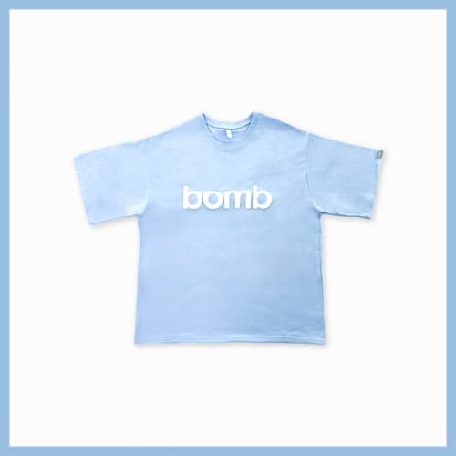 [EVERLINE独家特典] ILLIT_15.T-SHIRT_ILLIT 3rd MINI ALBUM 'bomb' POP-UP STORE Merch.