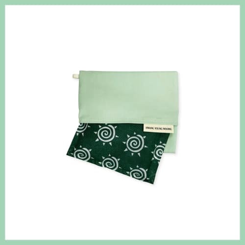 HWANG YOUNG WOONG_Hot Pack Pouch_[GOLDEN VOICE] MD